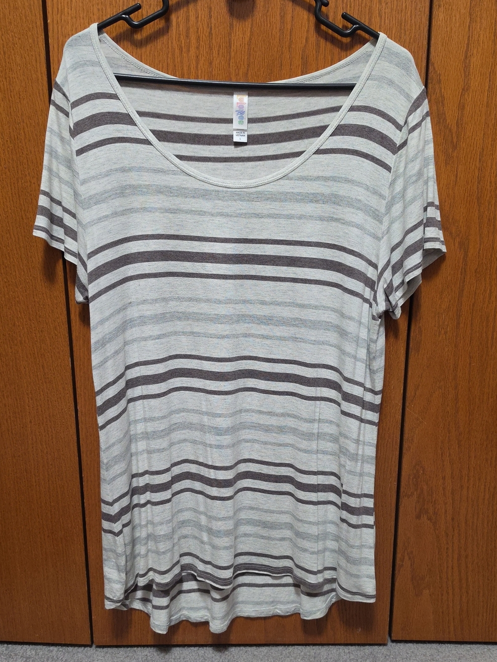 LuLaroe Striped Scoop Neck Women's Tee in Cream, Light Gray and Brown